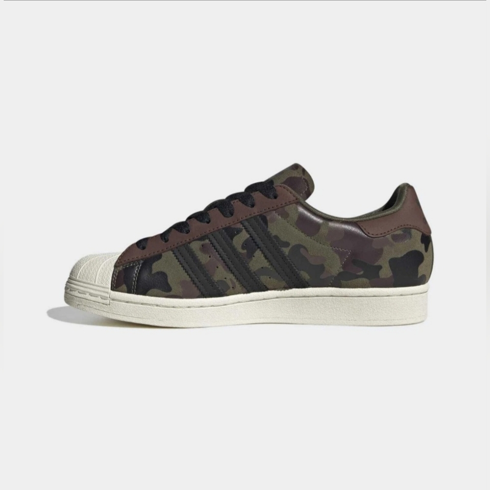Adidas Originals Superstar Camo sneakers